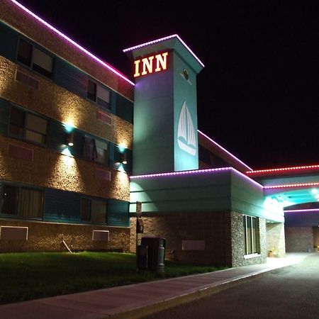 Lakeland Inn Hotel Cold Lake Extérieur photo
